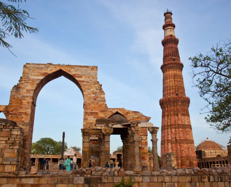 Delhi local Sightseeing, Qutub Minar